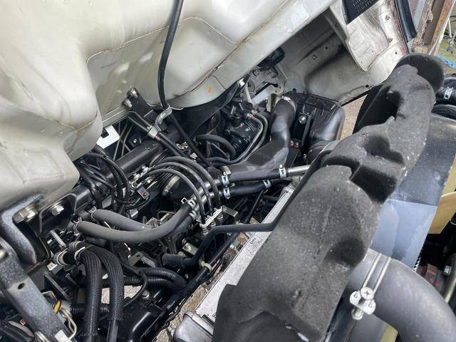 三菱ふそうキャンター平ボディ小型（2t・3t）[写真21]