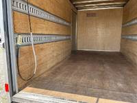 三菱ふそうキャンターアルミバン小型（2t・3t）[写真07]