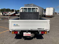 いすゞエルフダブルキャブ（Wキャブ）小型（2t・3t）[写真10]