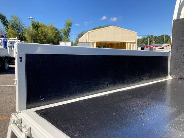 いすゞエルフダブルキャブ（Wキャブ）小型（2t・3t）[写真12]