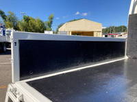 いすゞエルフダブルキャブ（Wキャブ）小型（2t・3t）[写真12]