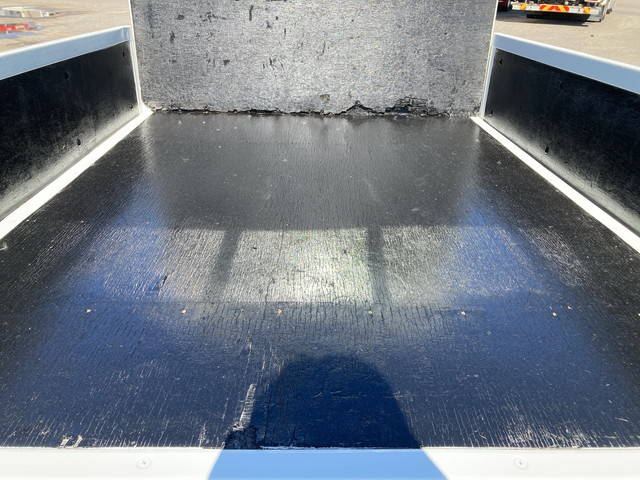 いすゞエルフダブルキャブ（Wキャブ）小型（2t・3t）[写真14]