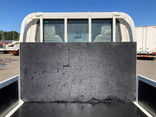 いすゞエルフダブルキャブ（Wキャブ）小型（2t・3t）[写真15]