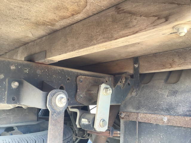 いすゞエルフダブルキャブ（Wキャブ）小型（2t・3t）[写真19]