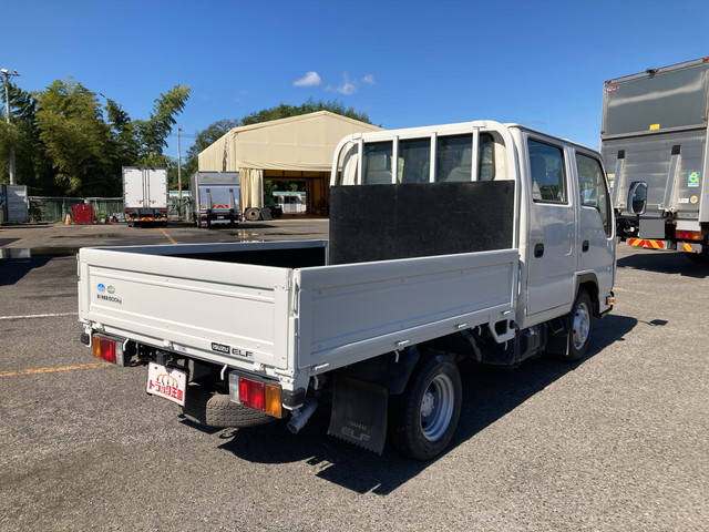 いすゞエルフダブルキャブ（Wキャブ）小型（2t・3t）[写真02]