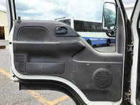 いすゞエルフダブルキャブ（Wキャブ）小型（2t・3t）[写真23]