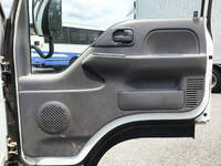 いすゞエルフダブルキャブ（Wキャブ）小型（2t・3t）[写真24]