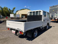 いすゞエルフダブルキャブ（Wキャブ）小型（2t・3t）[写真02]