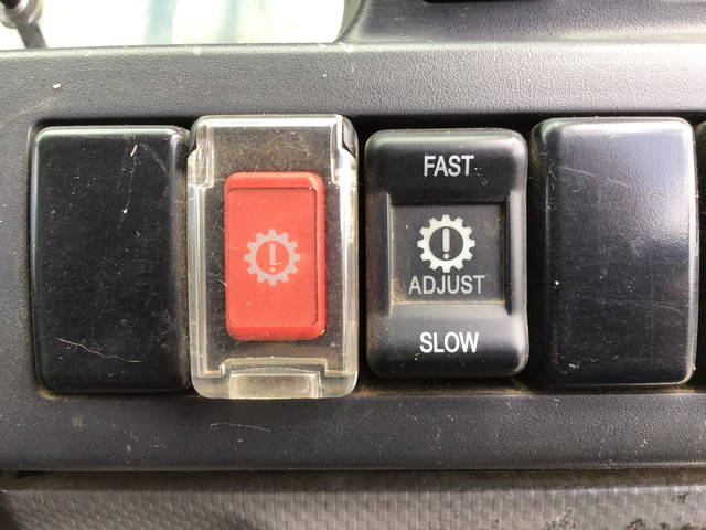 いすゞエルフダブルキャブ（Wキャブ）小型（2t・3t）[写真38]