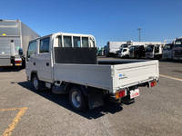 いすゞエルフダブルキャブ（Wキャブ）小型（2t・3t）[写真04]