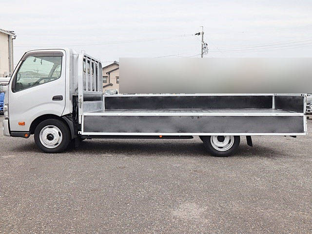 トヨタダイナ平ボディ小型（2t・3t）[写真12]