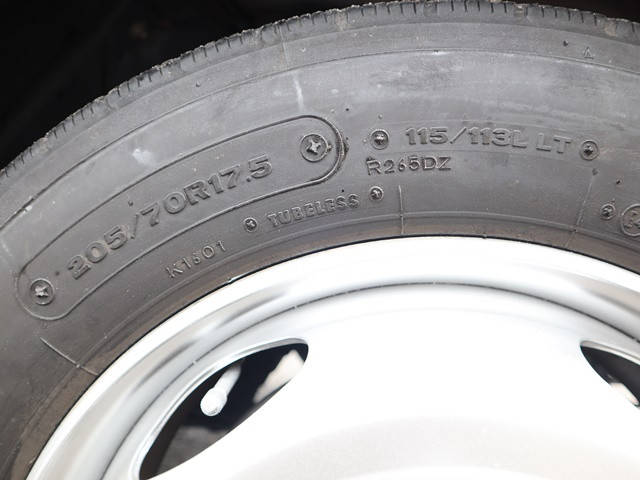 トヨタダイナ平ボディ小型（2t・3t）[写真20]