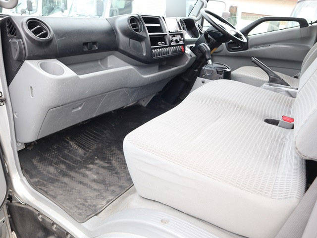 トヨタダイナ平ボディ小型（2t・3t）[写真31]