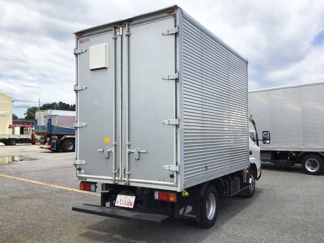 日野デュトロアルミバン小型（2t・3t）[写真02]