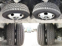 日野デュトロアルミバン小型（2t・3t）[写真21]