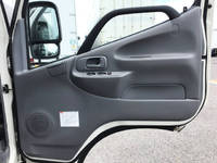 日野デュトロアルミバン小型（2t・3t）[写真29]