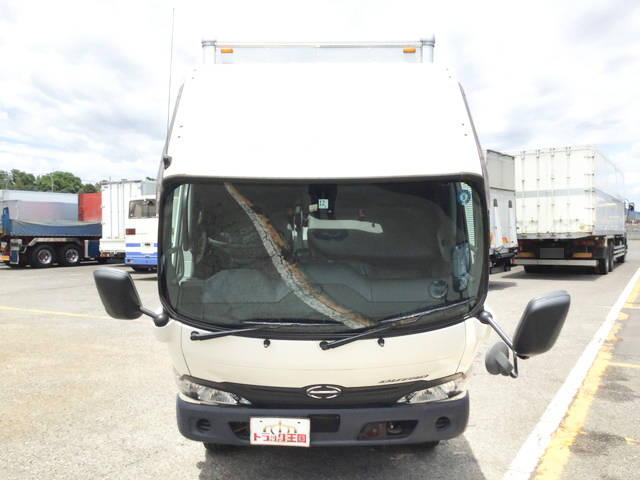 日野デュトロアルミバン小型（2t・3t）[写真09]