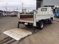 いすゞエルフ平ボディ小型（2t・3t）[写真02]