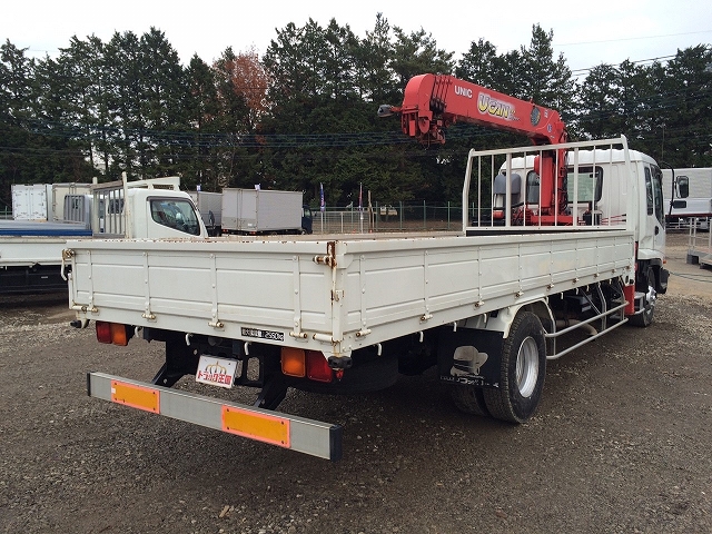 いすゞフォワードユニック5段中型（4t）[写真02]