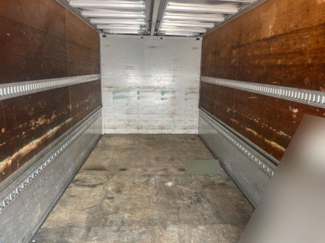 いすゞフォワードアルミウイング増トン（6t・8t）[写真11]