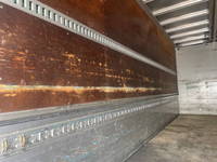 いすゞフォワードアルミウイング増トン（6t・8t）[写真07]