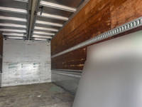 いすゞフォワードアルミウイング増トン（6t・8t）[写真08]