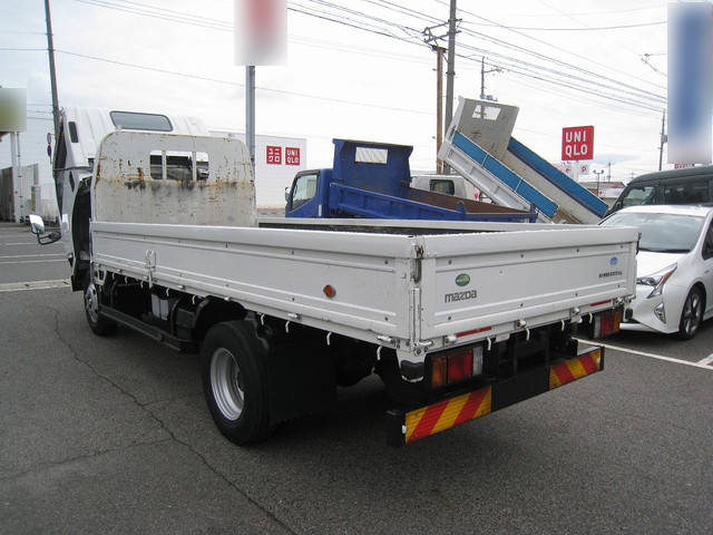 マツダタイタン平ボディ小型（2t・3t）[写真02]