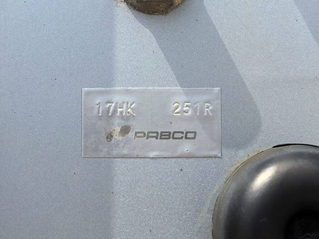 いすゞエルフ平ボディ小型（2t・3t）[写真18]