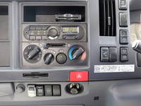 いすゞエルフ平ボディ小型（2t・3t）[写真30]