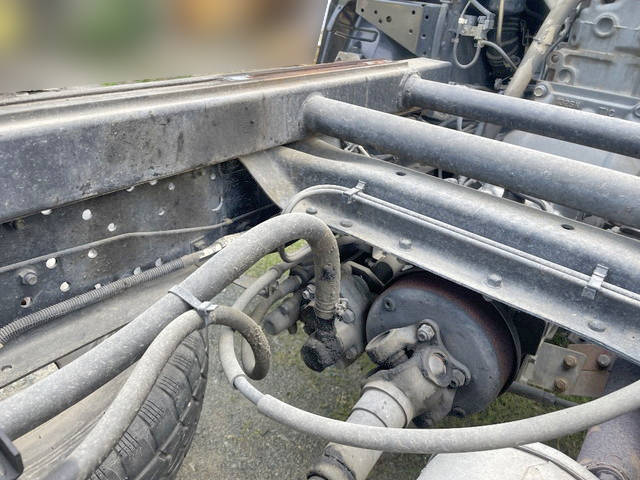 三菱ふそうキャンターダンプ小型（2t・3t）[写真13]