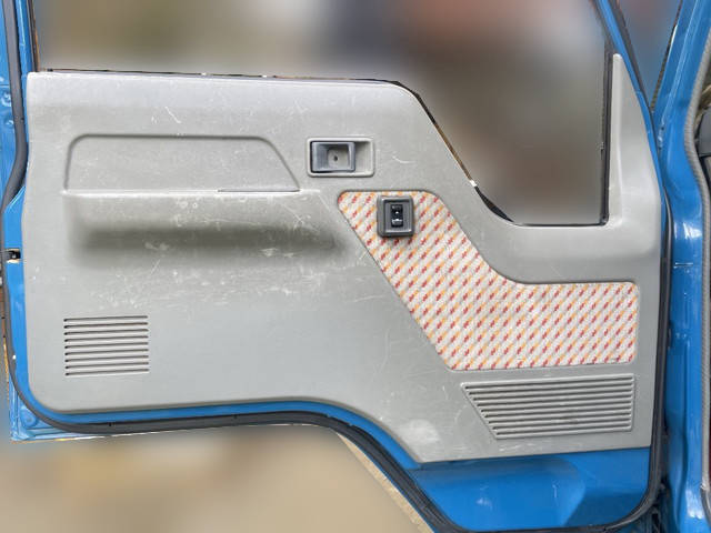 三菱ふそうキャンターダンプ小型（2t・3t）[写真21]