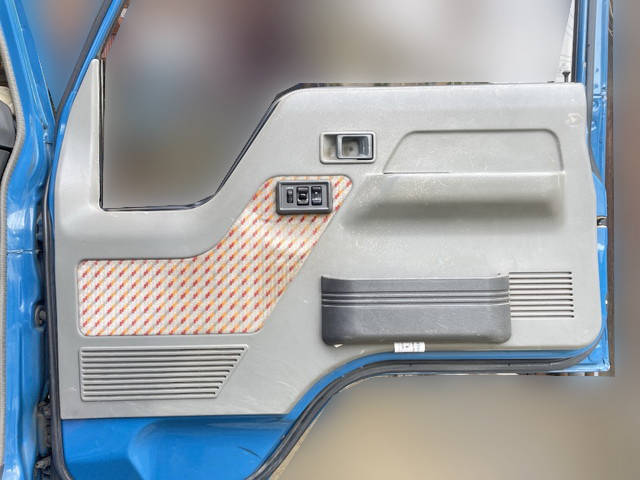 三菱ふそうキャンターダンプ小型（2t・3t）[写真22]