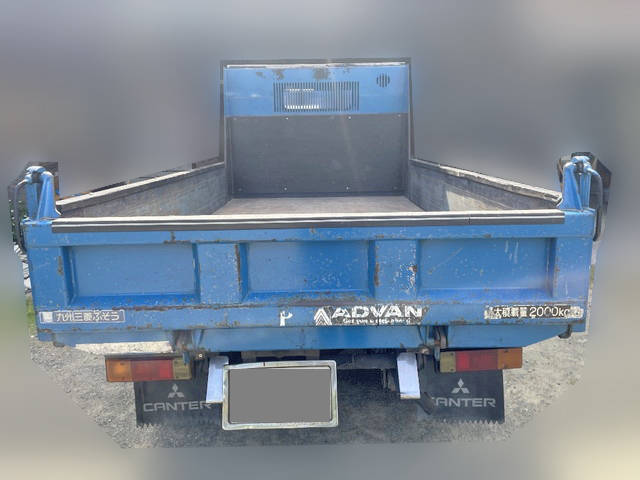 三菱ふそうキャンターダンプ小型（2t・3t）[写真06]