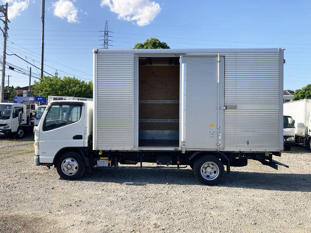 三菱ふそうキャンターアルミバン小型（2t・3t）[写真04]