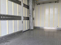 三菱ふそうキャンター冷凍車（冷蔵車）小型（2t・3t）[写真14]