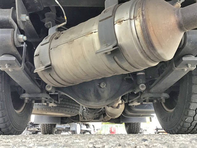 三菱ふそうキャンター冷凍車（冷蔵車）小型（2t・3t）[写真27]