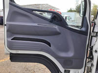 三菱ふそうキャンター冷凍車（冷蔵車）小型（2t・3t）[写真31]