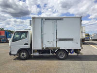 三菱ふそうキャンター冷凍車（冷蔵車）小型（2t・3t）[写真05]