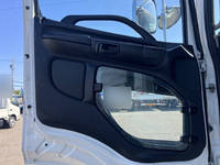 日野プロフィアアルミウイング大型（10t）[写真23]