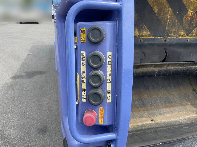 いすゞエルフパッカー車（塵芥車）小型（2t・3t）[写真07]