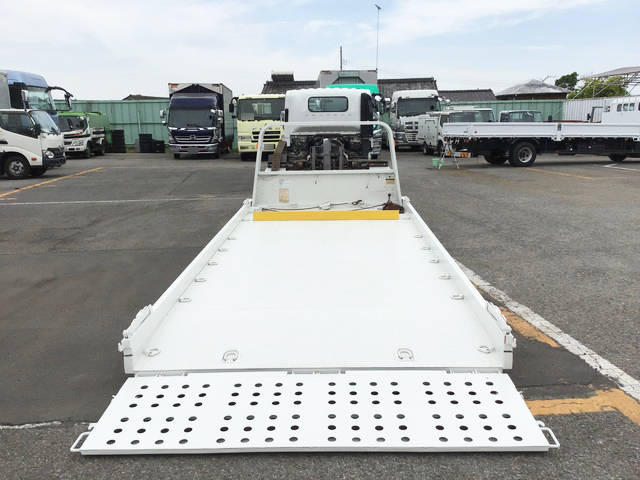 いすゞエルフセーフティローダー中型（4t）[写真10]