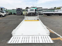 いすゞエルフセーフティローダー中型（4t）[写真10]