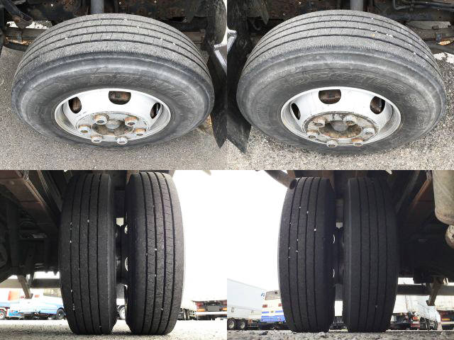 いすゞエルフセーフティローダー中型（4t）[写真18]