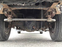 いすゞエルフセーフティローダー中型（4t）[写真19]