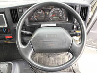 いすゞエルフセーフティローダー中型（4t）[写真30]