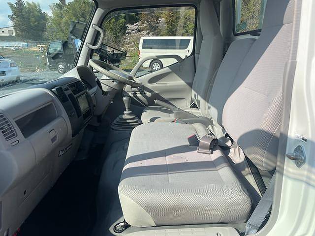 トヨタダイナ平ボディ小型（2t・3t）[写真17]