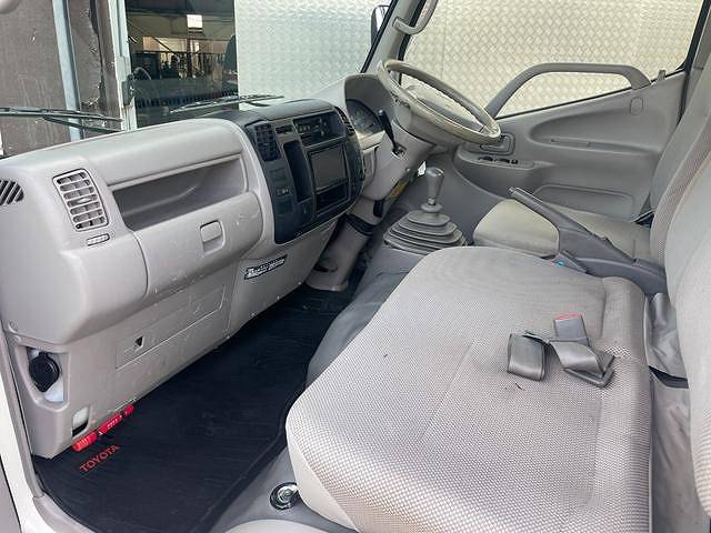 トヨタダイナ平ボディ小型（2t・3t）[写真29]