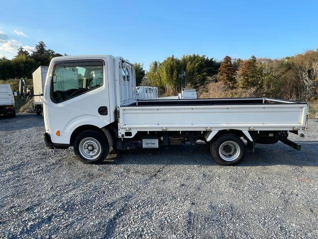 日産アトラス平ボディ小型（2t・3t）[写真16]