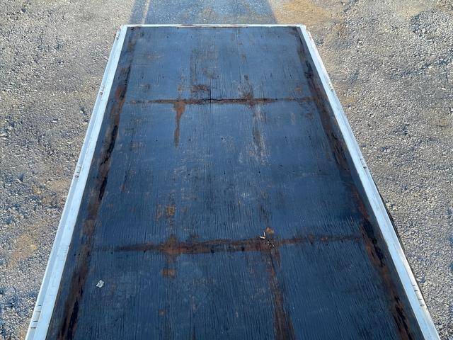 日産アトラス平ボディ小型（2t・3t）[写真26]