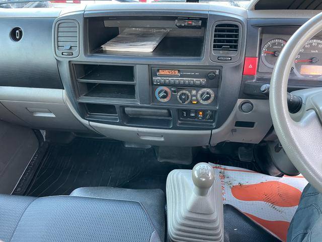 日産アトラス平ボディ小型（2t・3t）[写真33]